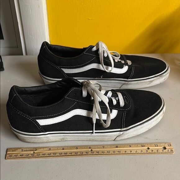 Vans Off the Wall Black and White Low-Top Canvas Sneakers Size 13 - Picture 5 of 13